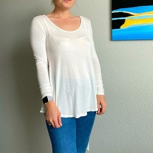 White Scoop neck Top